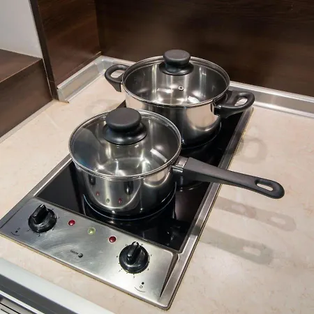 公寓 Marina - With Balkony & Desk By Flat Mаnаger